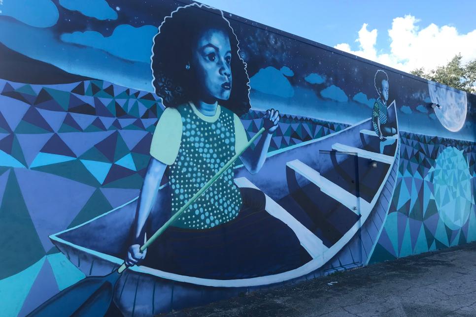 Take a Tour of St. Petersburg, Florida's Incredible Murals Tampa/St. Petersburg Travel Channel